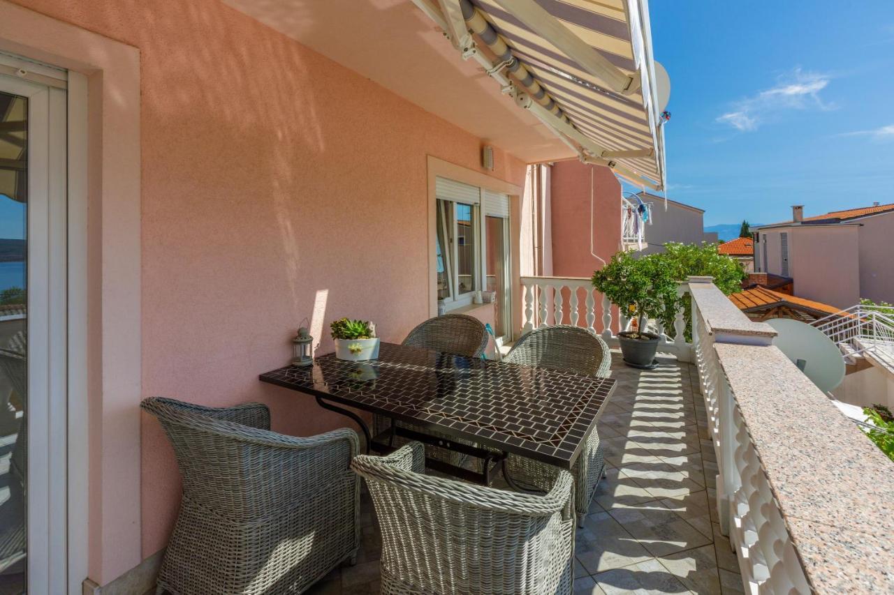 Apartments Hana Crikvenica Εξωτερικό φωτογραφία